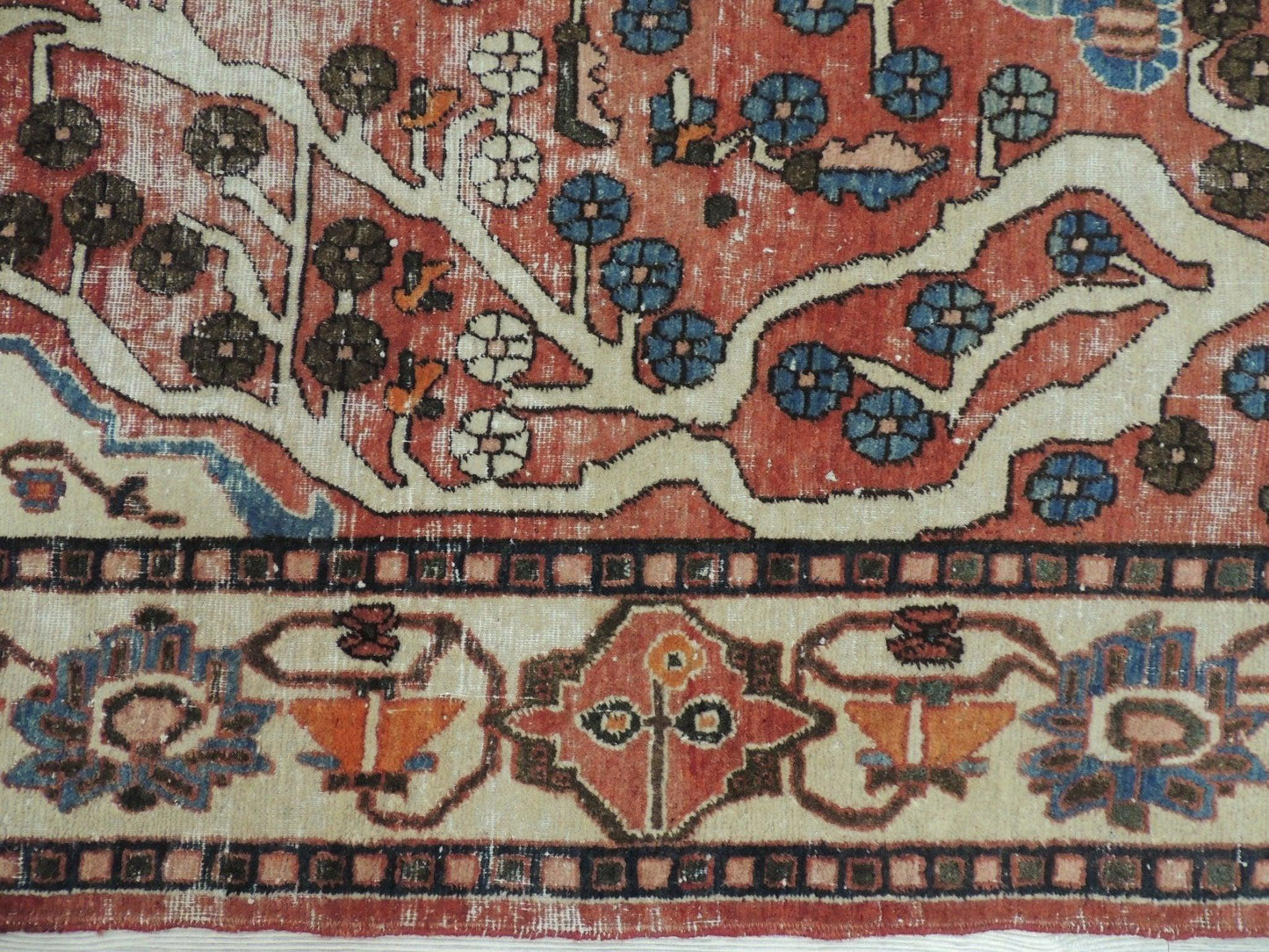 Exquisite Distressed Fine Persian Area Rug 5x7 Ft - Tampa Home & Garden Store