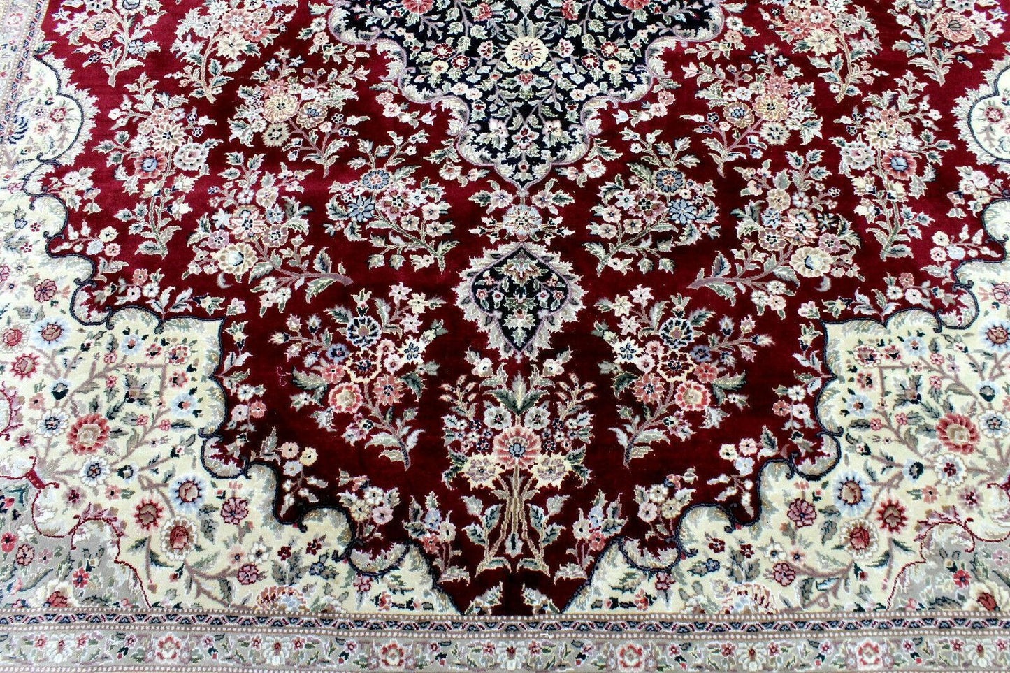 Exquisite Mint Hand-Knotted Peshawar Oriental Wool Rug – 9' x 12' - Tampa Home & Garden Store