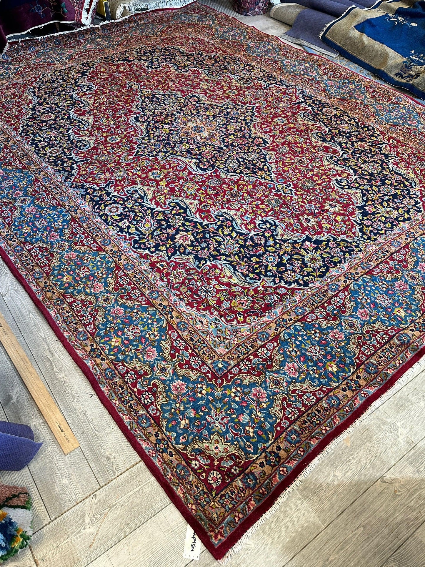 Exquisite Persian Vintage Medalian Rug 10 x 13 - Tampa Home & Garden Store