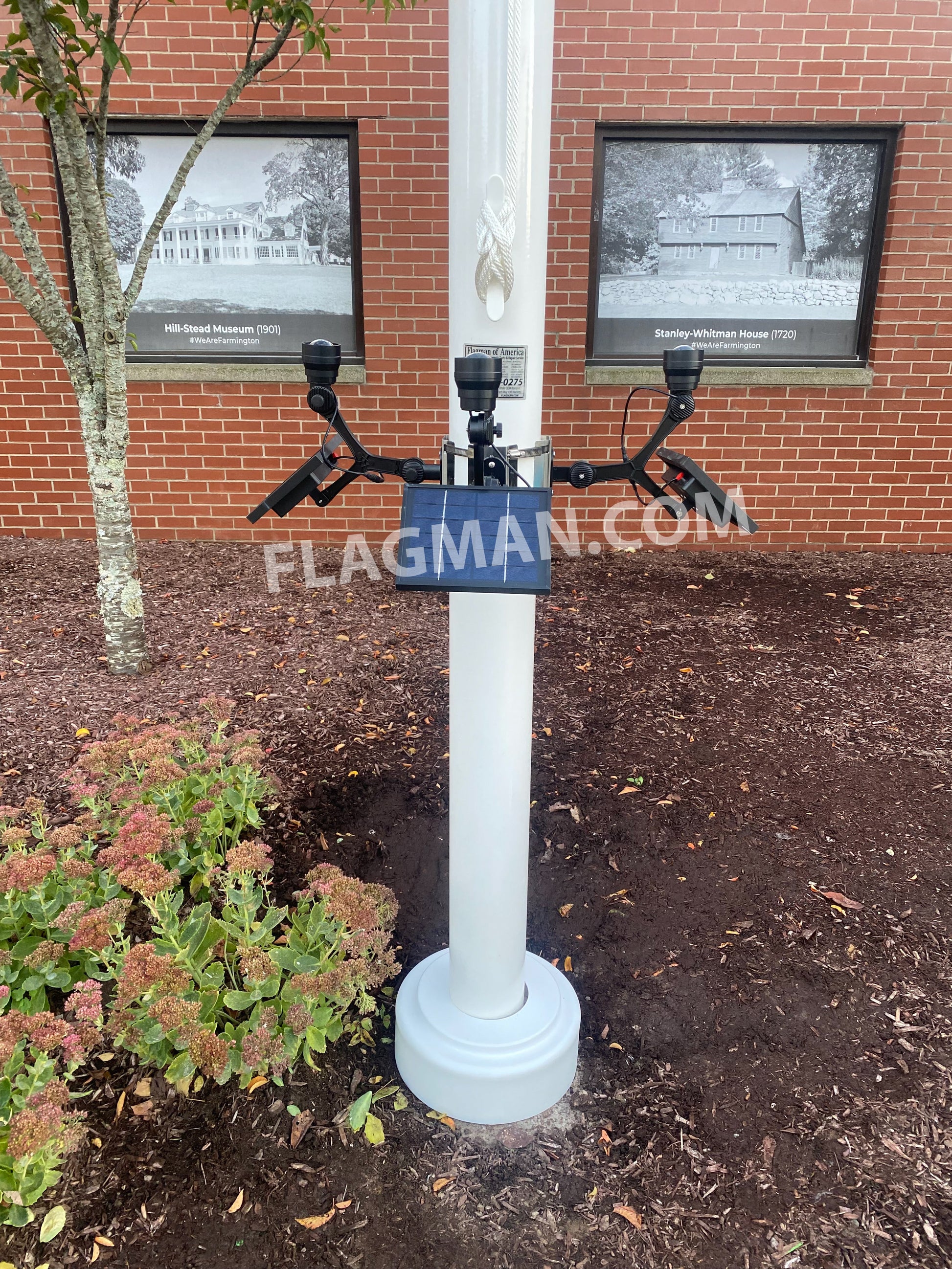 Extreme Commercial Solar Flagpole Light CREE - Tampa Home & Garden Store