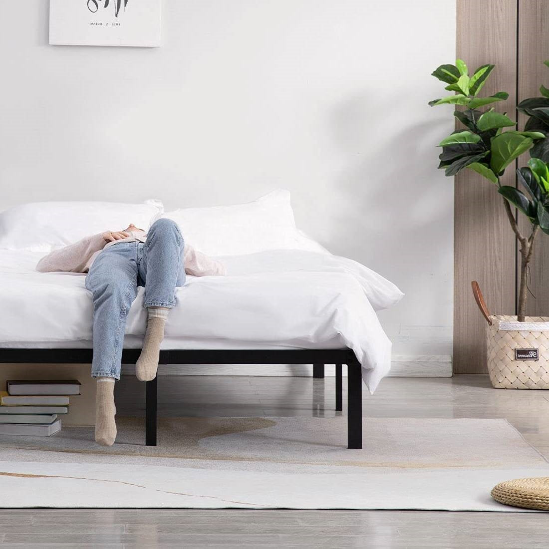 Base de cama de plataforma de metal de alta resistencia con listones de madera, límite de peso de 1587 kg