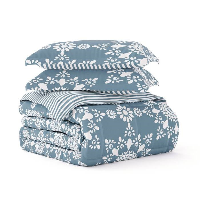 Juego de edredón floral y de rayas reversible de 3 piezas azul y blanco, tamaño Full/Queen