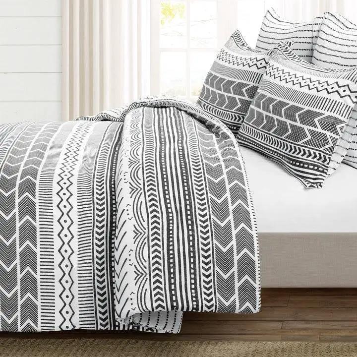 - image on Tampa Home & Garden Store