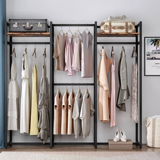 Estante para Ropa de Metal Negro con 4 Barras Colgantes y 2 Estantes de Madera para Almacenamiento