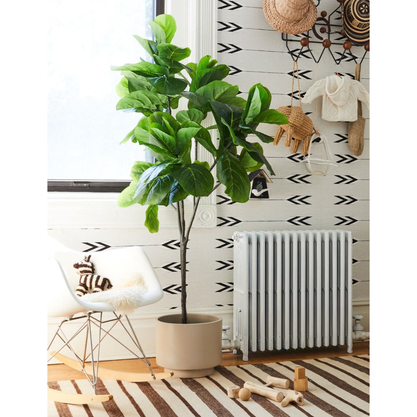 Faux fiddle leaf fig tree, artificial green plant with glossy leaves, Live Good Logistics on Tampa Home & Garden Store