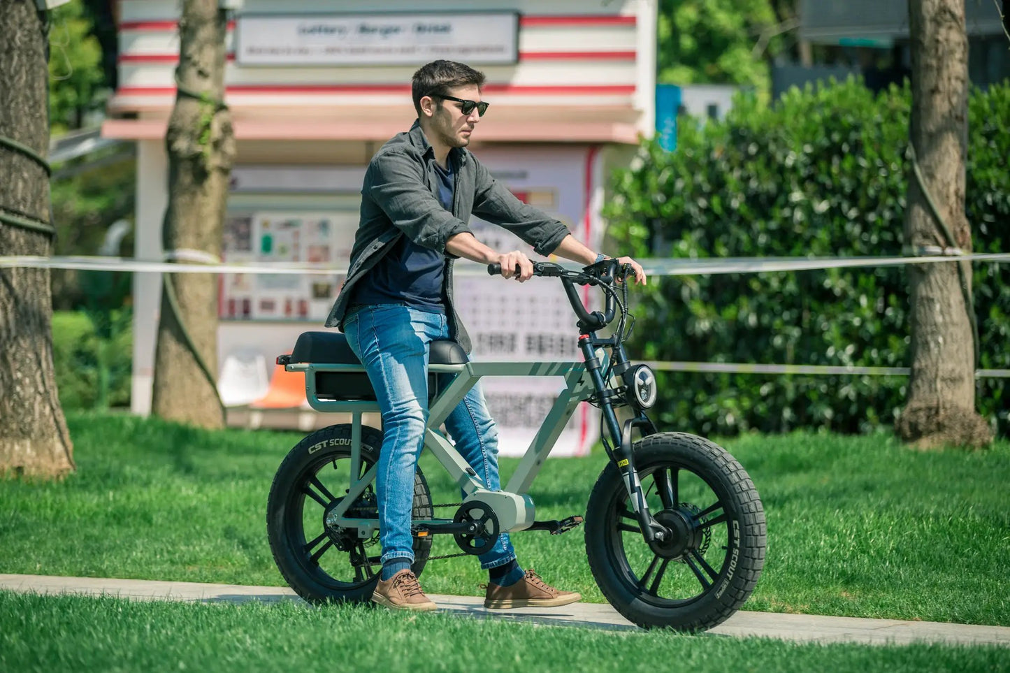 FLASH LITE 2.0 electric bicycle olive green frame by EUNORAU E-BIKE US on Tampa Home & Garden Store