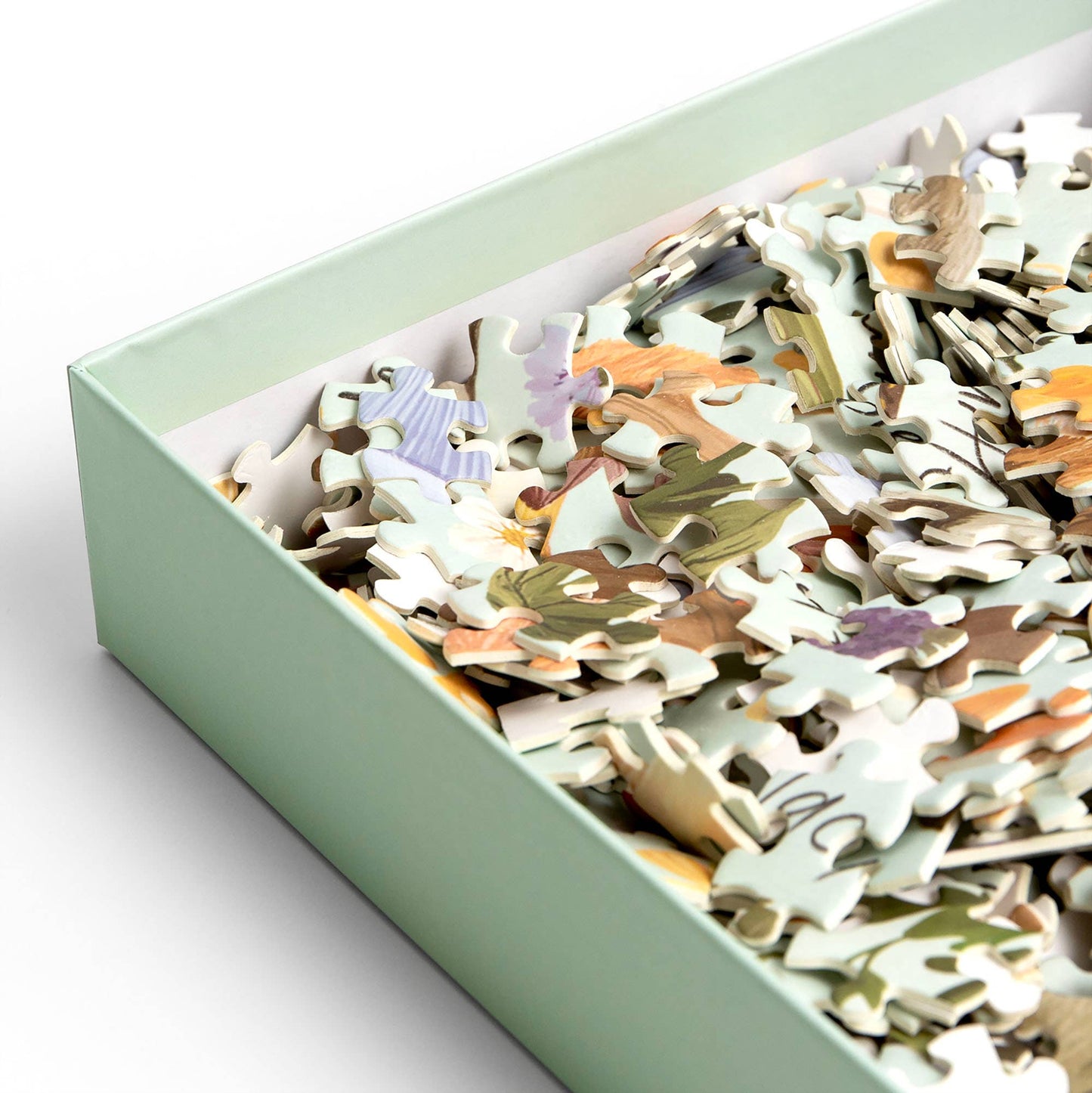 Flora & Fauna - 1,000 Piece Jigsaw Puzzle - Tampa Home & Garden Store