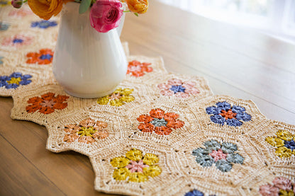 Flower Table Runner, Multicolor Raffia Tabletop - Tampa Home & Garden Store