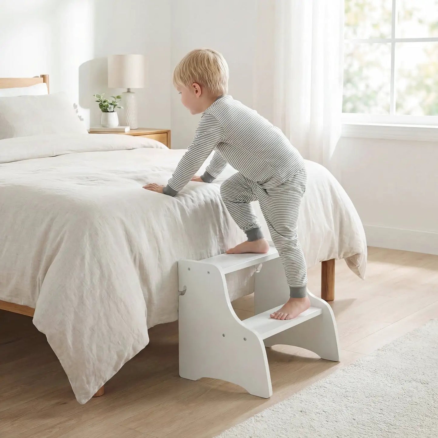 Foldable Toddler Step Stool with Chalkboards