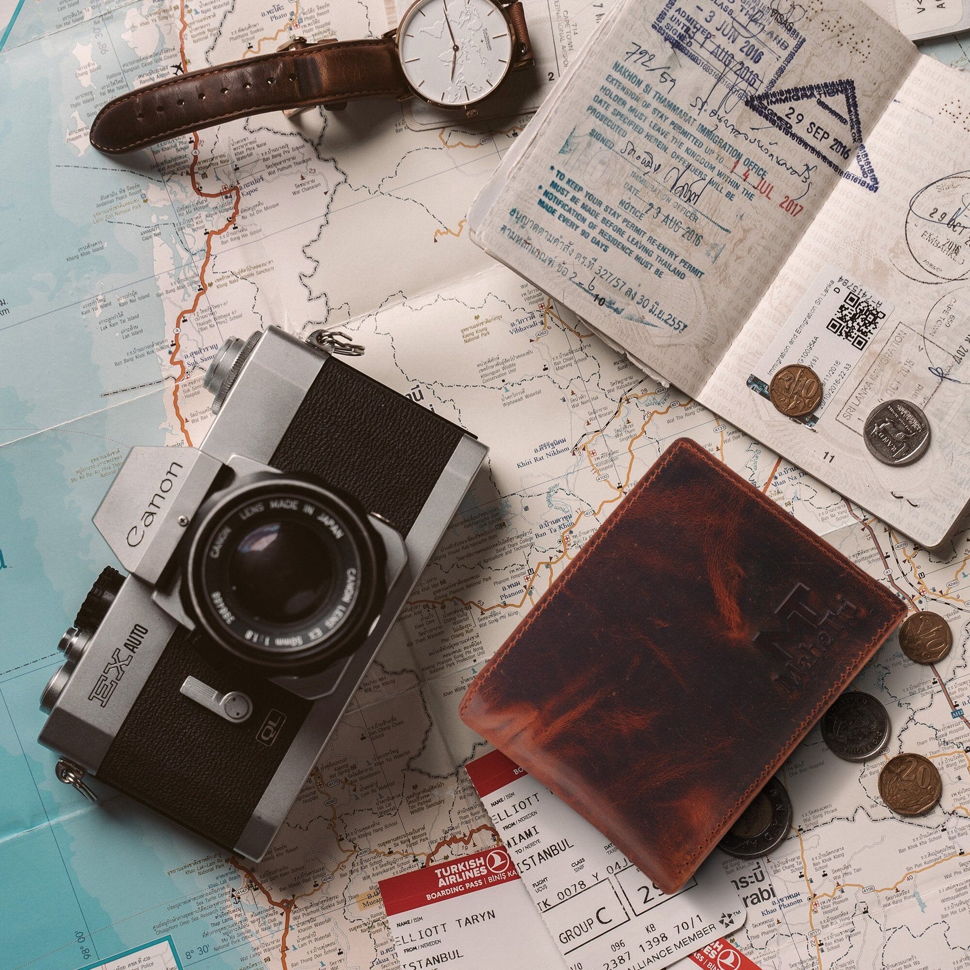 Forster Bi-fold Wallet - Tampa Home & Garden Store