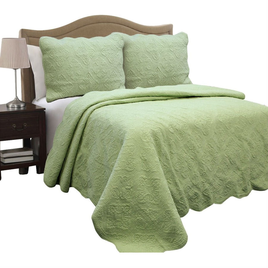 Full Queen Green Cotton Quilt Bedspread with Scalloped Borders - Tampa Home & Garden Store