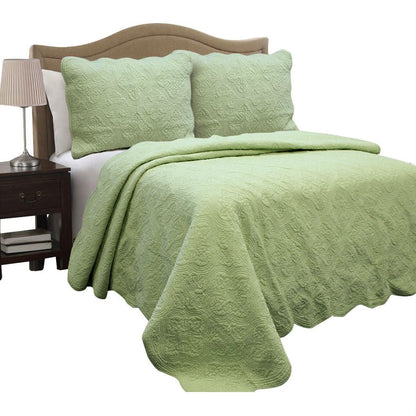 Full Queen Green Cotton Quilt Bedspread with Scalloped Borders - Tampa Home & Garden Store