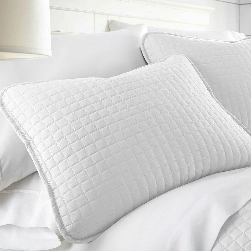 Full/Queen Lightweight White Ultra Soft 3-Piece Microfiber Quilt Set - Tampa Home & Garden Store
