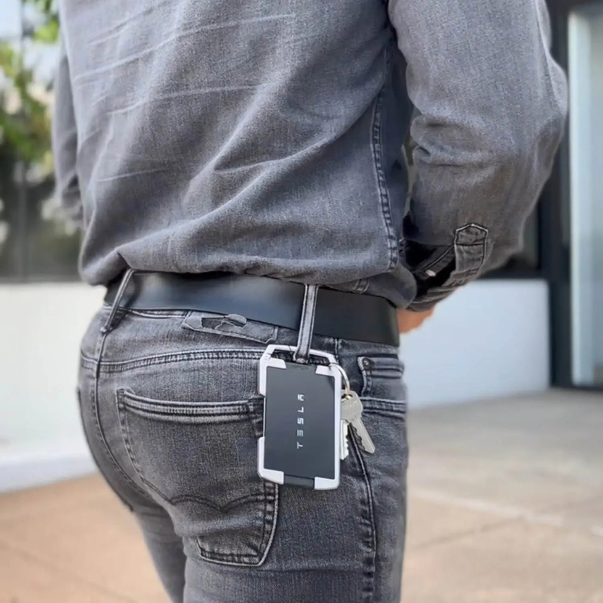 GPCA United-1 Wallet Card Holder clipped to jeans belt with keys, compact EDC wallet on Tampa Home & Garden Store