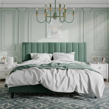 Cama Plataforma King Size Moderna Tapizada en Terciopelo Verde con Cabecero