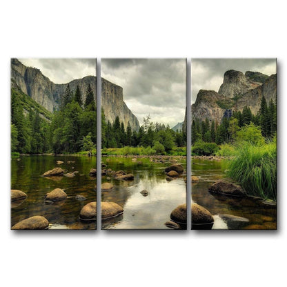 Cuadro en lienzo enmarcado de 3 piezas Arroyo de montaña Yosemite