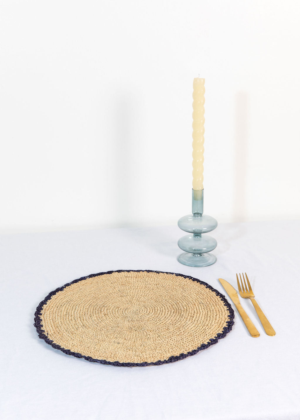 Garden Party Pinwheel Raffia Placemat, Set of 2, 4 and 6 - Tampa Home & Garden Store