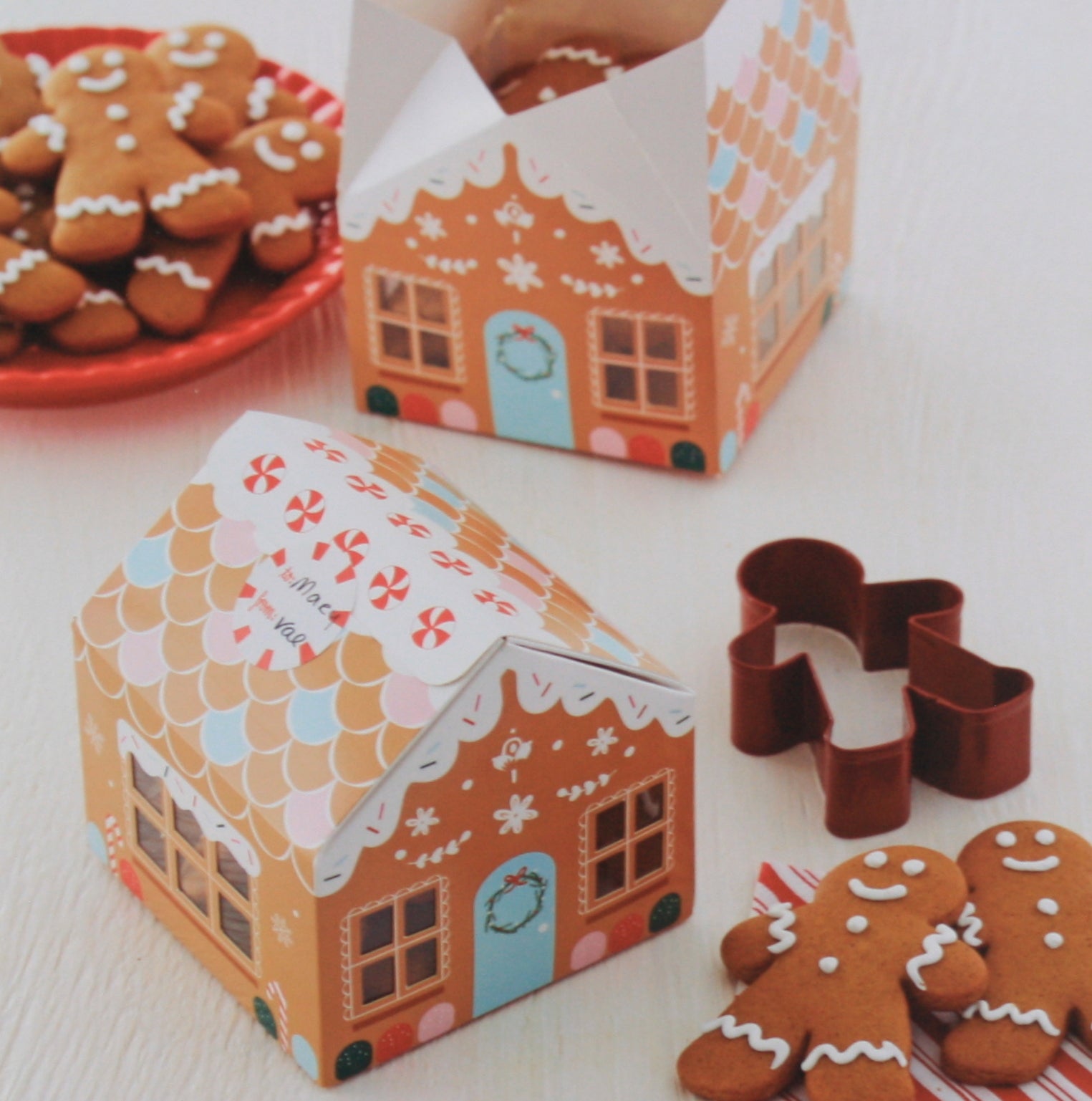 Gingerbread Treat Box Kit with Cookie Cutter - Tampa Home & Garden Store