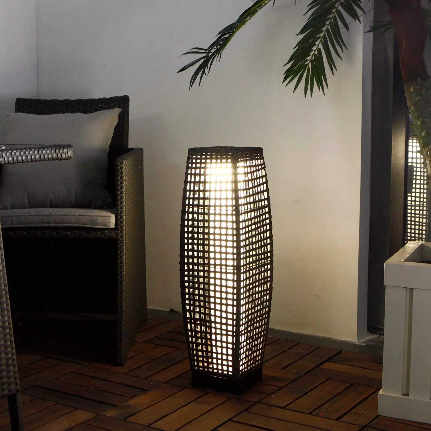 Grand Patio Floor Solar Light - Tampa soil911.com
