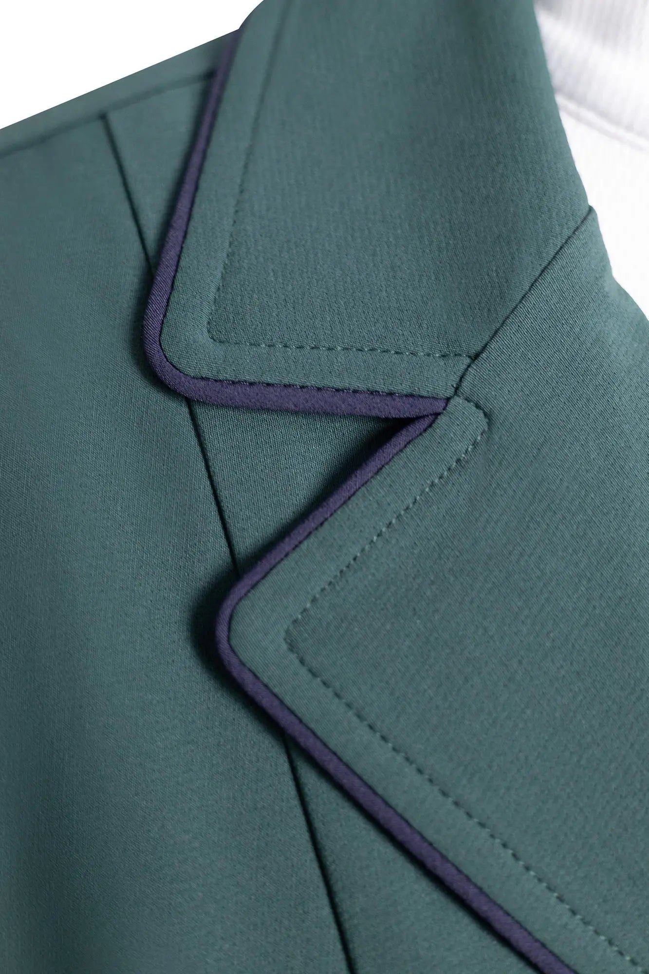 Veste de concours Grand Prix Ladies EQJ à 3 boutons, neuve, verte avec passepoil marine