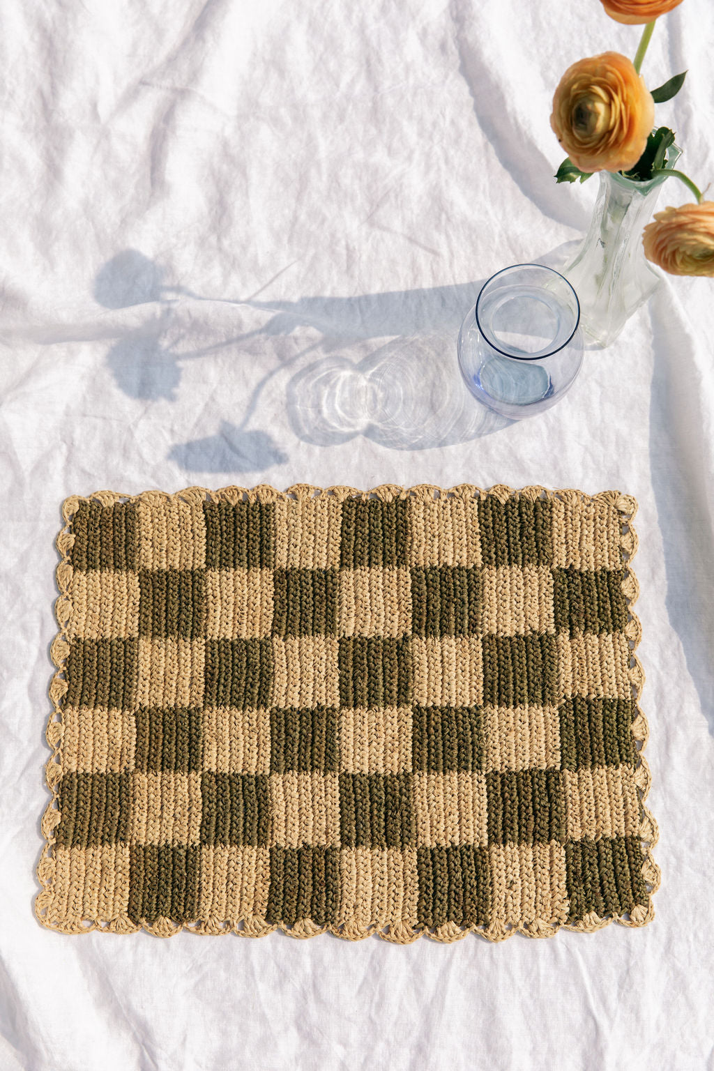 Green checked Placemat, Rectangular raffia tabletop - Tampa Home & Garden Store