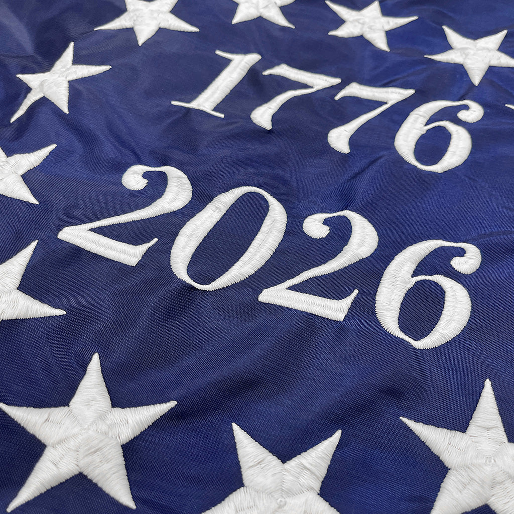 Bandera de nailon de Betsy Ross del 250 Aniversario 3'x5' - 13 estrellas 1776 a 2026 | Hecha en EE. UU.
