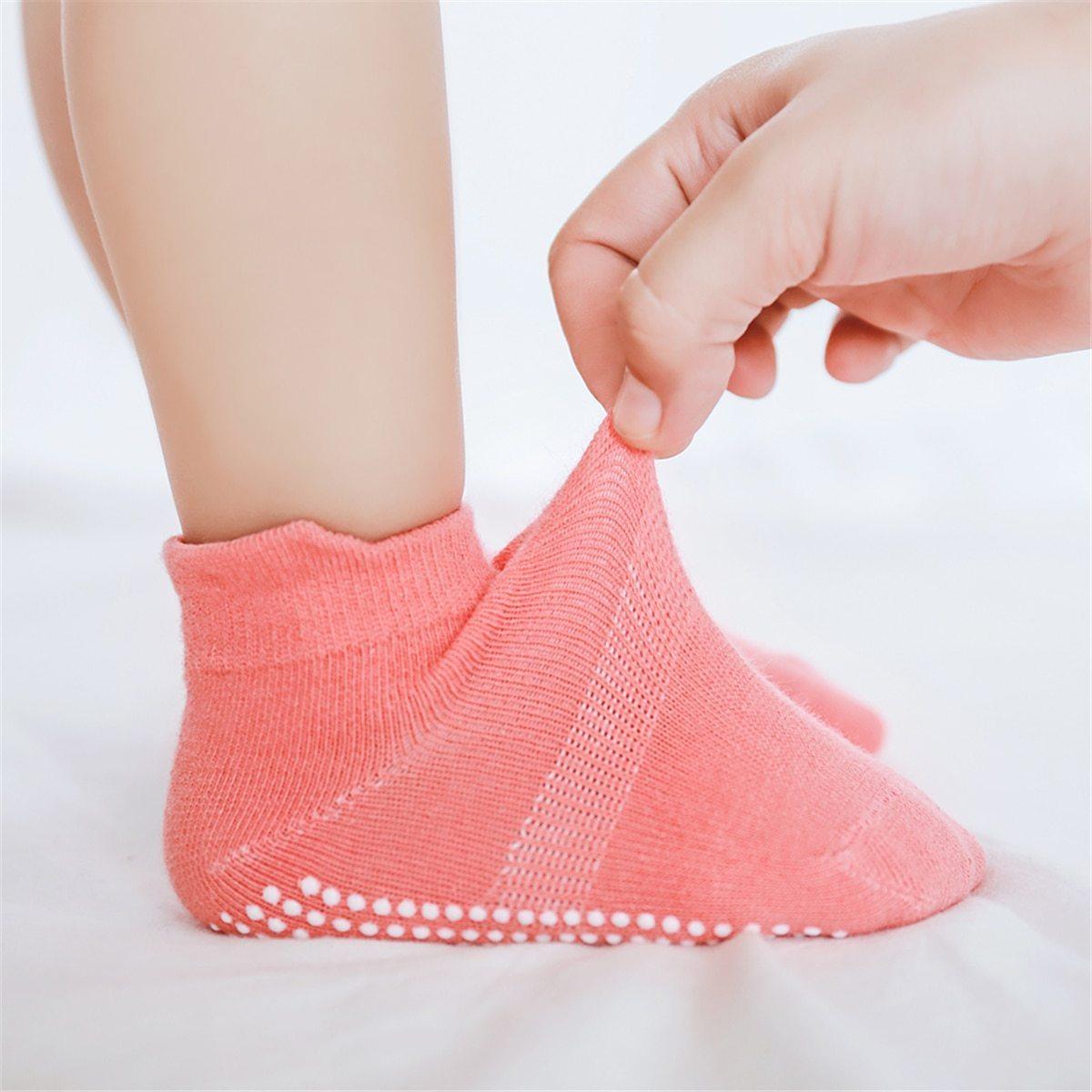 Stevvex pink cotton baby low-cut sock with non-slip rubber grip dots along the sole on Tampa Home & Garden Store