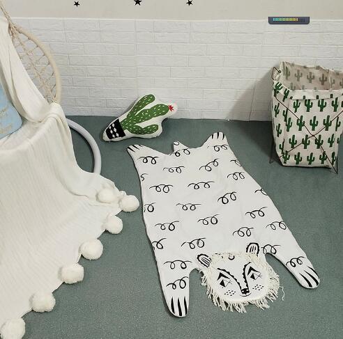 Elephant design baby play mat, white cotton with glasses print, Stevvex ST15BY58960WASDI on Tampa Home & Garden Store