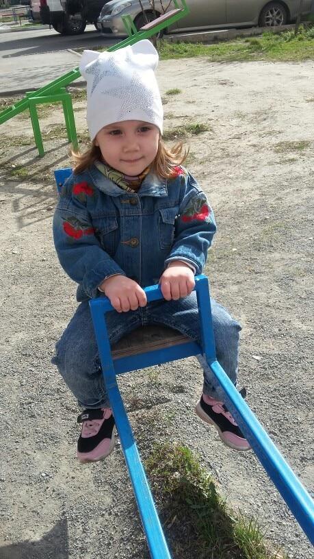 Baby girls denim jacket with rose embroidery by Stevvex, blue outerwear on Tampa Home & Garden Store