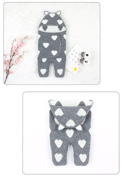 Stevvex baby sleeping bag envelope style knitted swaddle in grey with white heart pattern on Tampa Home & Garden Store
Stevvex hooded baby sleeping bag envelope swaddle in grey with white heart pattern for newborns on Tampa Home & Garden Store