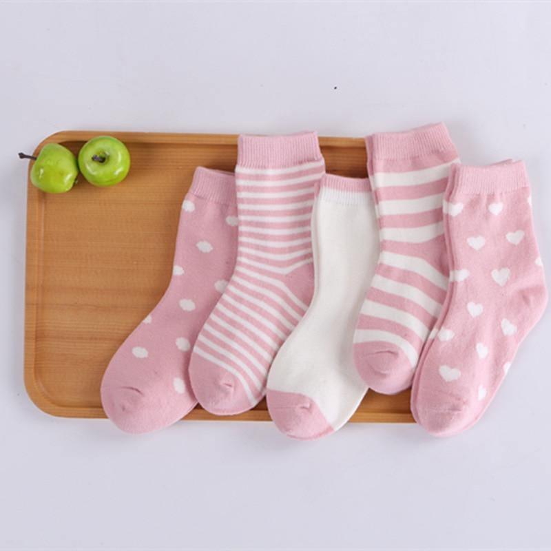 Stevvex baby cotton socks set, 5-pair pink and white socks with stripes and dots on a wooden tray on Tampa Home & Garden Store