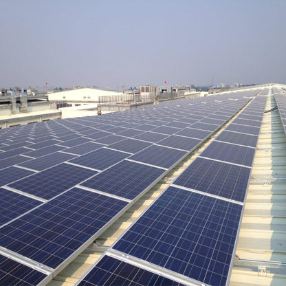 SUNFUTURE 1000W off-grid solar panel system on a rooftop with blue PV panels on Tampa Home & Garden Store