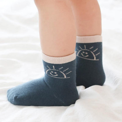 Stevvex newborn baby socks 5-pack navy blue cotton with white cuff and sun motif on Tampa Home & Garden Store