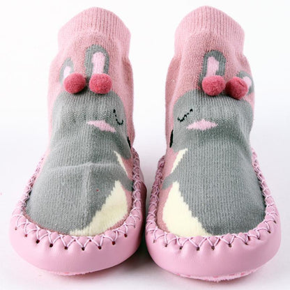 Stevvex newborn indoor sock shoes pink pair with grey bunny faces and rubber soles on Tampa Home & Garden Store