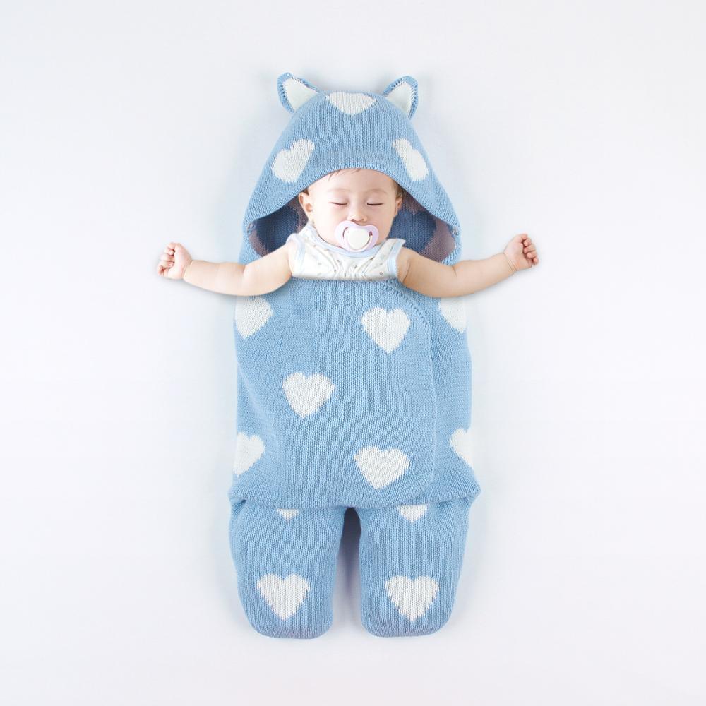 Stevvex baby sleeping bag blue with white hearts, hooded swaddle for newborns on Tampa Home & Garden Store