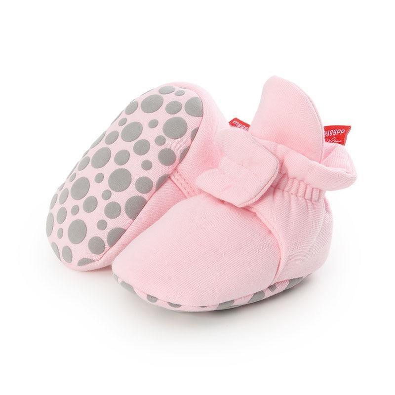 Stevvex baby newborn fleece booties pink with grey polka-dot sole on Tampa Home & Garden Store