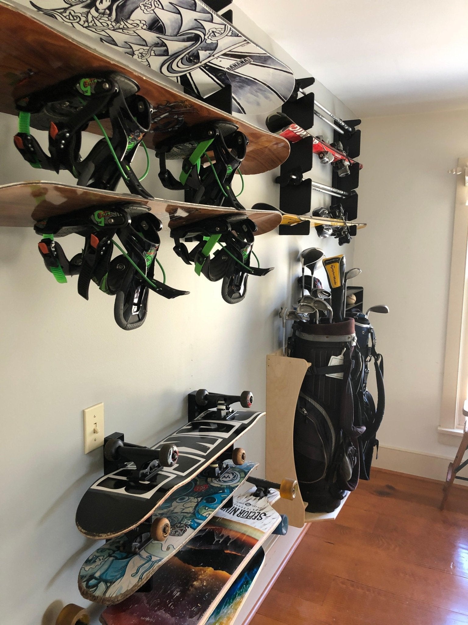 HANGTHIS Up Snowboard Rack, Snow Equipment, Snowboard Storage - Tampa Home & Garden Store