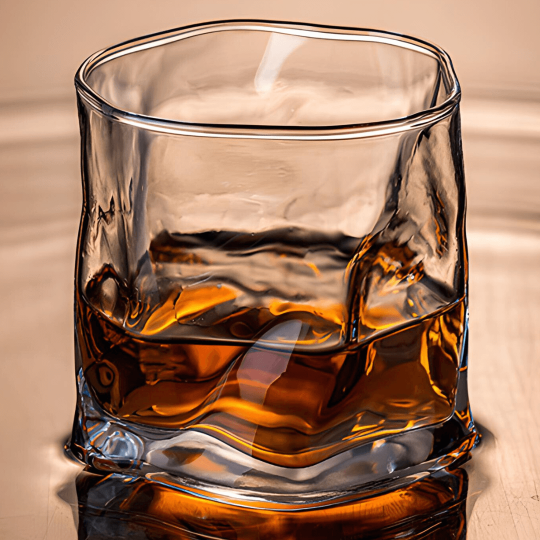 Hoshi Handcrafted Crystal Whisky Glass with Grip