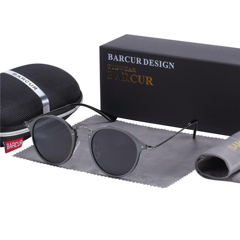 Stevvex vintage round sunglasses black metal frame UV400 protection with case and cloth on Tampa Home & Garden Store