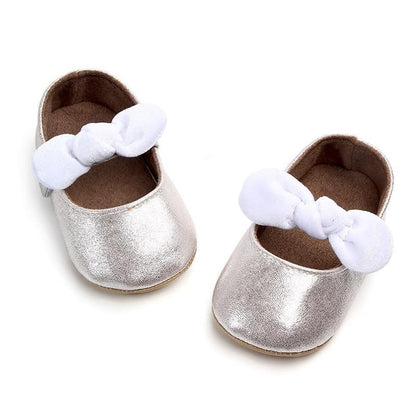 Baby shoes Stevvex infant girl walkers metallic silver with white bow rubber soles pair on Tampa Home & Garden Store