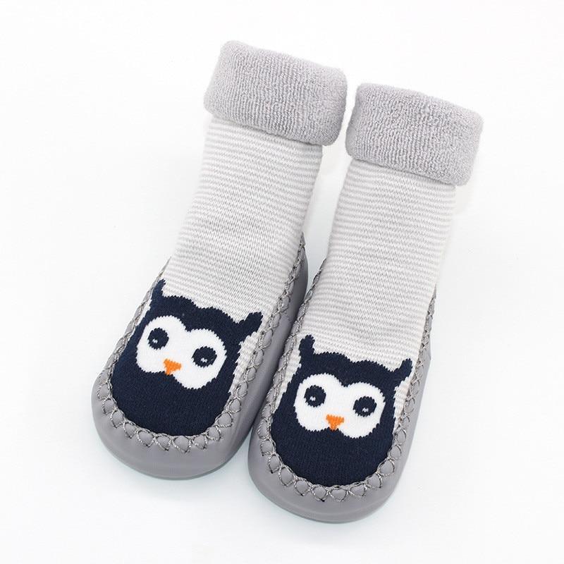 Stevvex baby warm stretchy booties with rubber soles, white knit socks with navy owl on Tampa Home & Garden Store