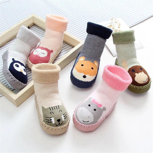 Stevvex baby booties with rubber soles, 6-pair animal slippers for newborns on Tampa Home & Garden Store