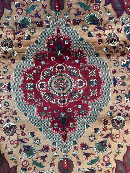 Hand-Knotted Afghan Garden Design Rug – 6’6” x 9’6” - Tampa Home & Garden Store