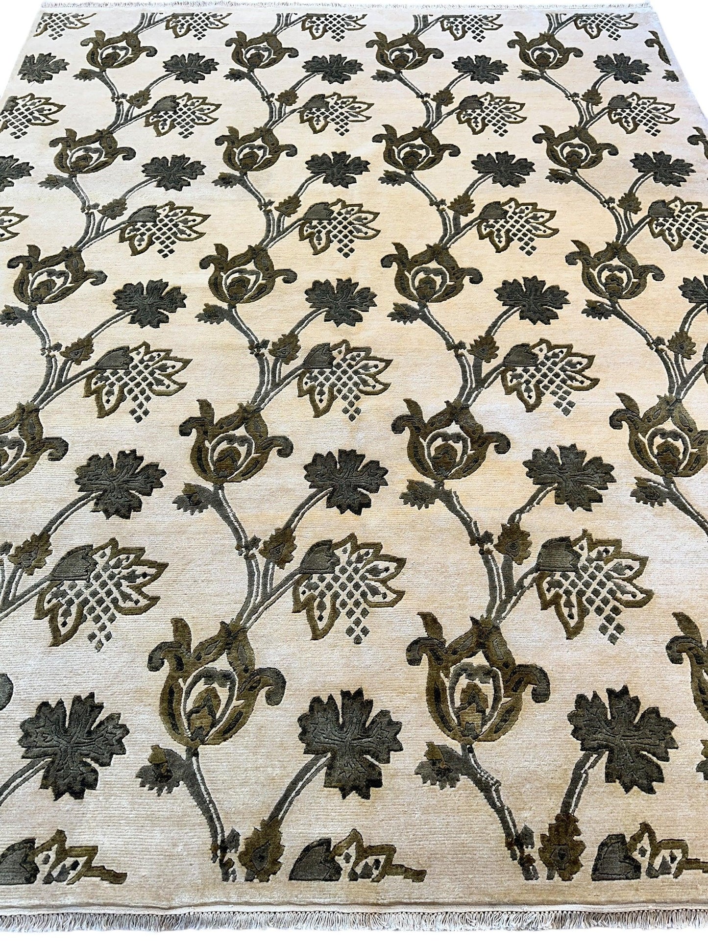 Hand-Knotted Indian Rug - 7'11" x 9'9" - Wool - Floral Pattern - Elegant Beige and Green Design - Tampa Home & Garden Store