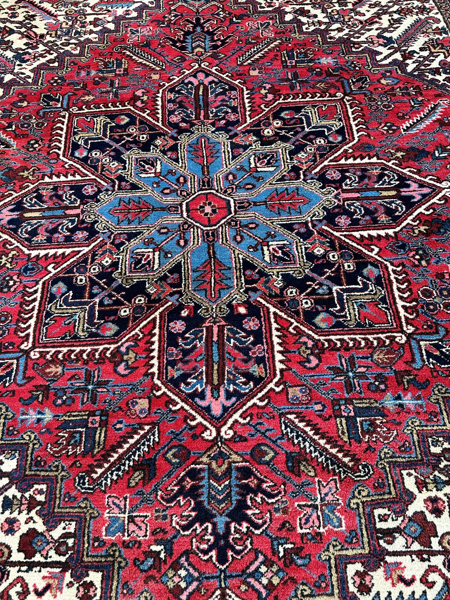Hand-Knotted Persian Heriz Wool Rug – 9’ x 12’ – Geometric Medallion Design - Tampa Home & Garden Store