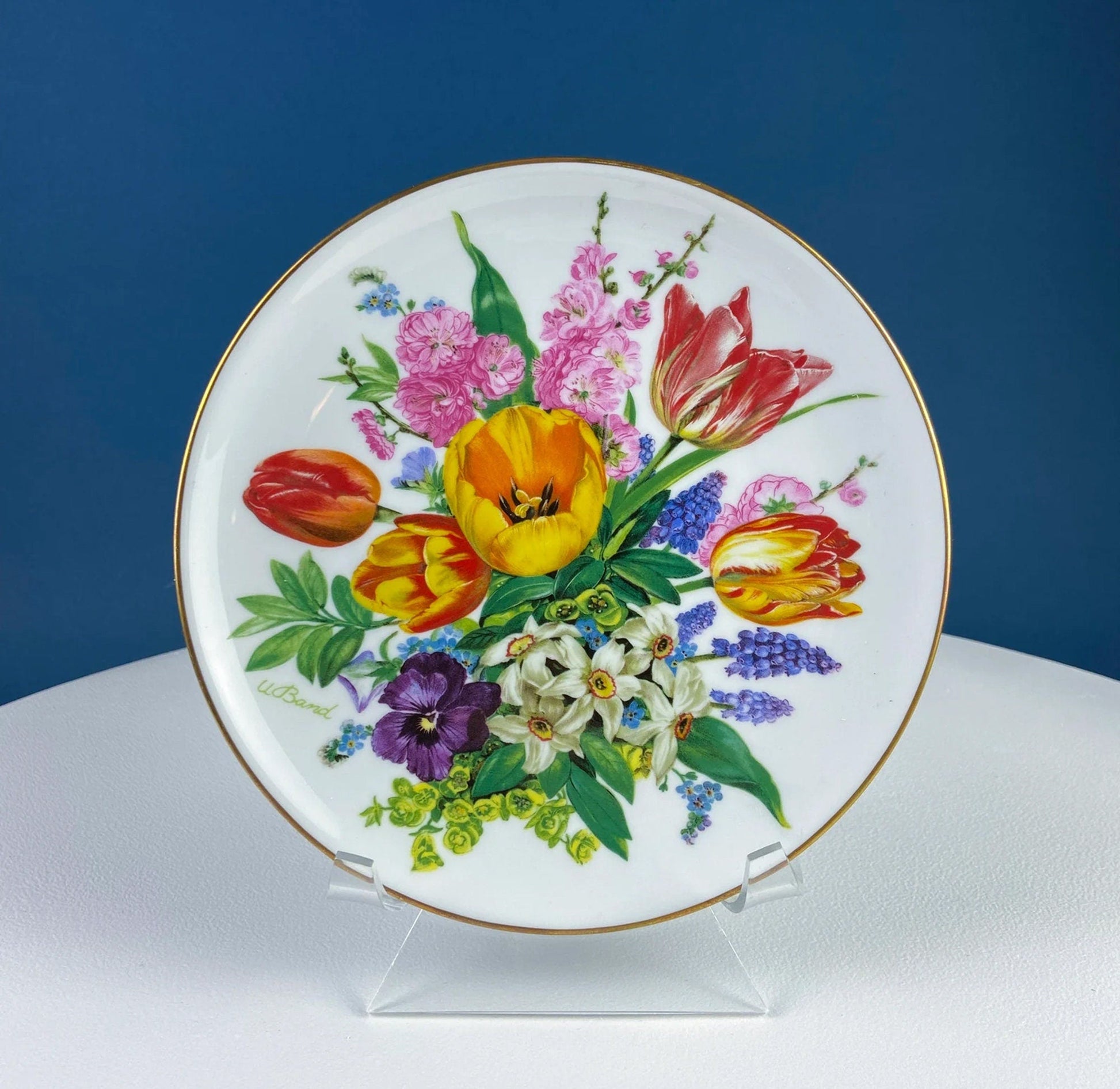 Hand-Painted Set of Two Decorative or Serving Dishes with a Flowers Motif. 10.5" Flat Platter and 7.5" Shallow Bowl. Dining Room Decor. - Tampa Home & Garden Store