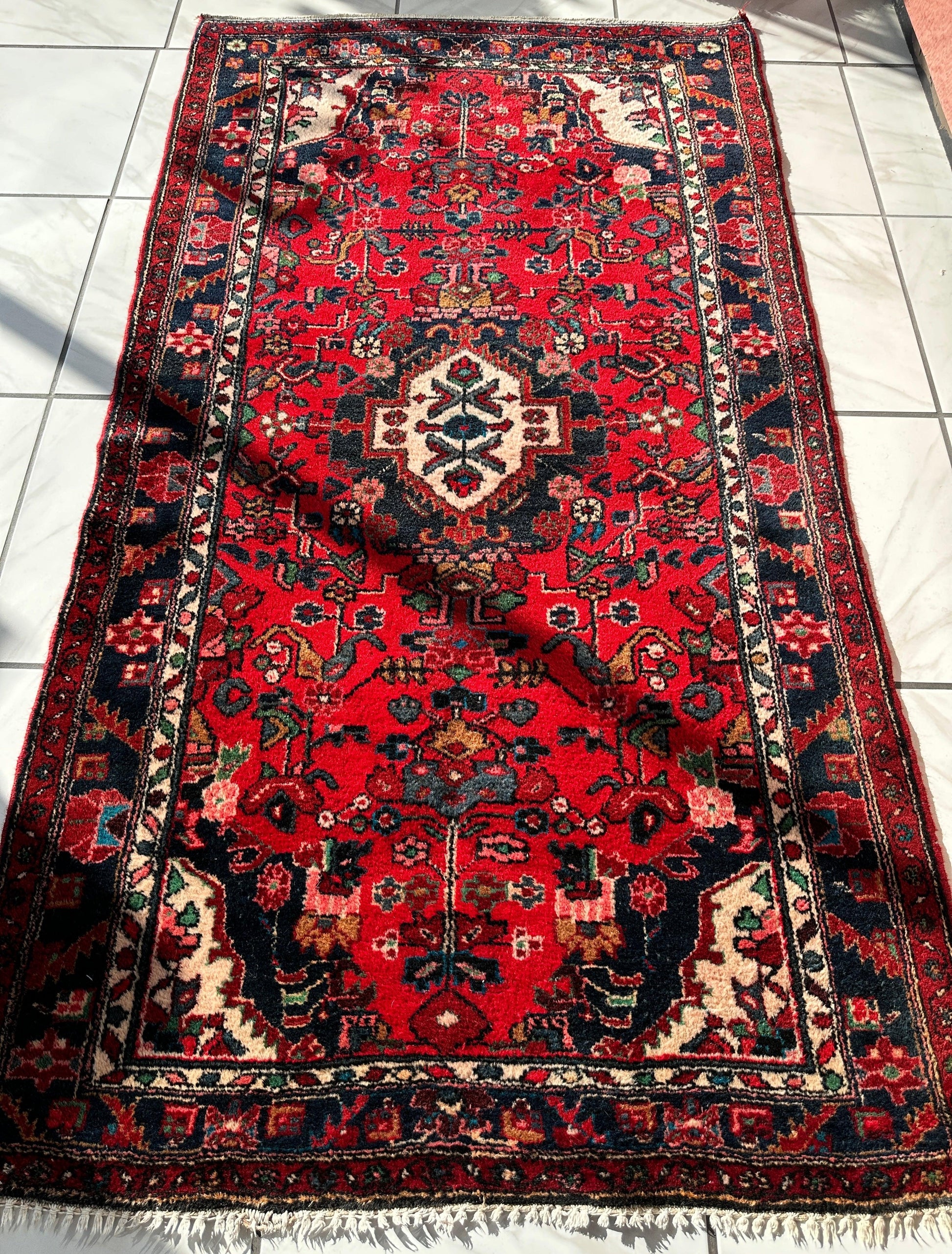 Hand-knotted Persian Hamadan wool Rug 3’8” x 6’4” - Tampa Home & Garden Store