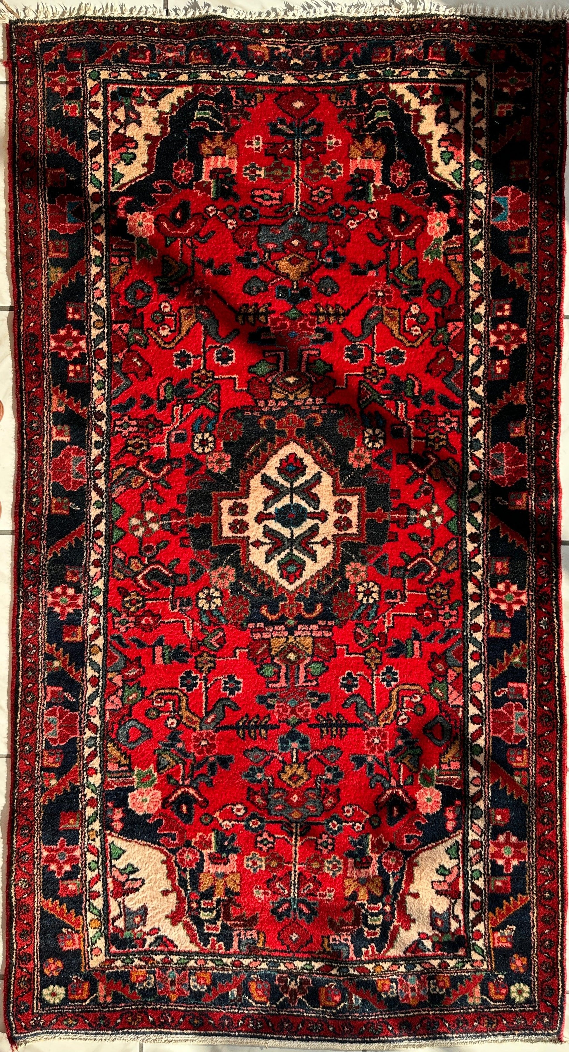 Hand-knotted Persian Hamadan wool Rug 3’8” x 6’4” - Tampa Home & Garden Store