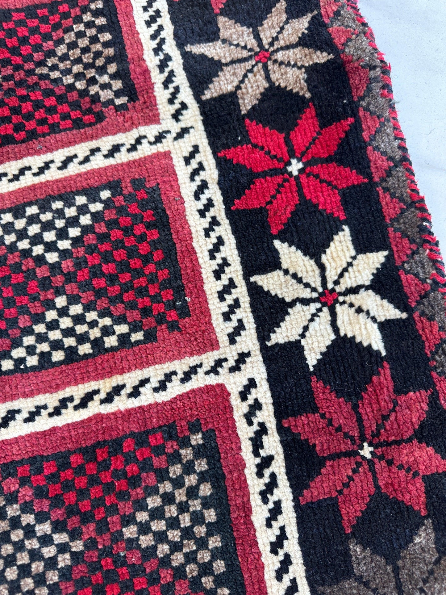 Hand-knotted Persian Tribal Khorramabad Wool Rug 4’3” x 6’10” - Tampa Home & Garden Store