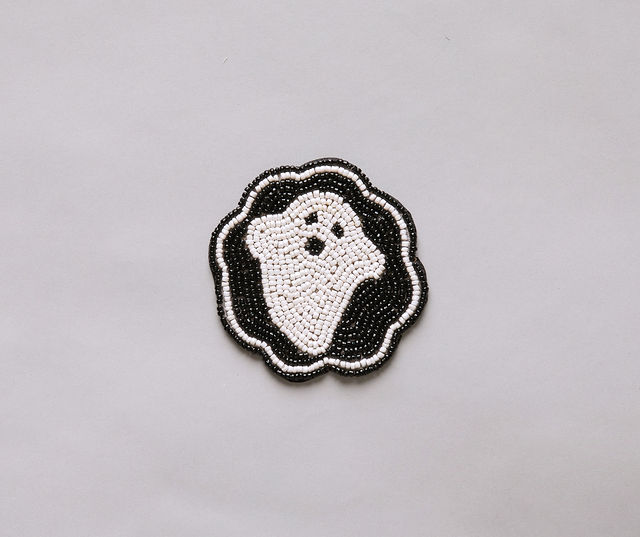 Handmade Beaded Ghost Coaster Halloween Cup Mat Spooky Drink Decor Black White Bead Cute Ghost Barware Accent - Tampa Home & Garden Store